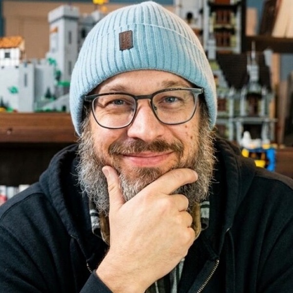 Nate B Jones — Resonant creator